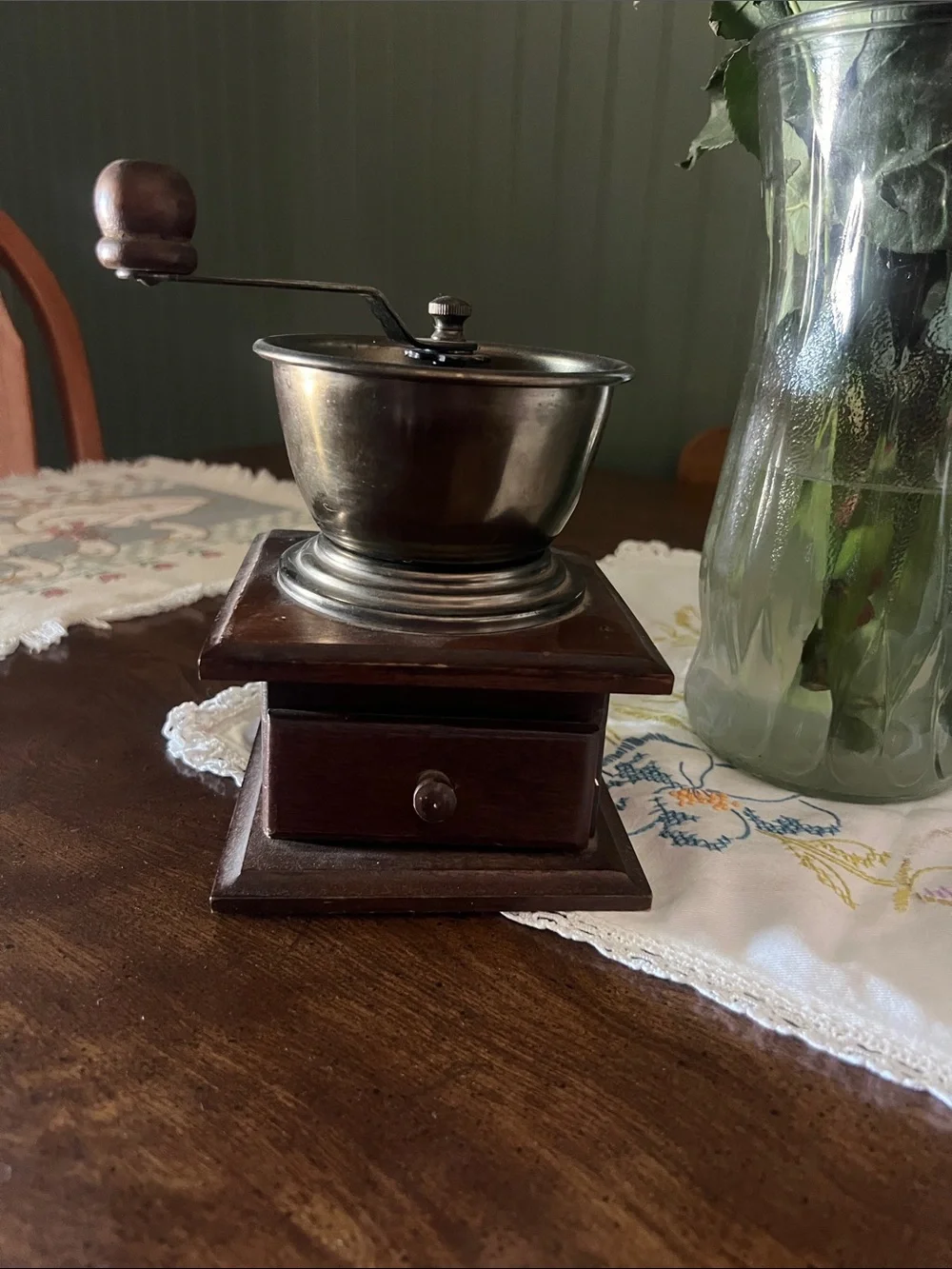 Classic Wooden Manual Coffee Grinder in Brown and Silver